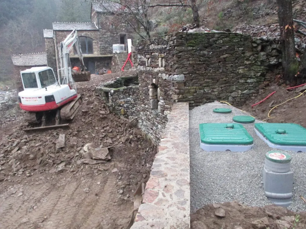 Aristide De Sousa BTP spécialiste des travaux de maconnerie, couverture et terrassement (23)webp